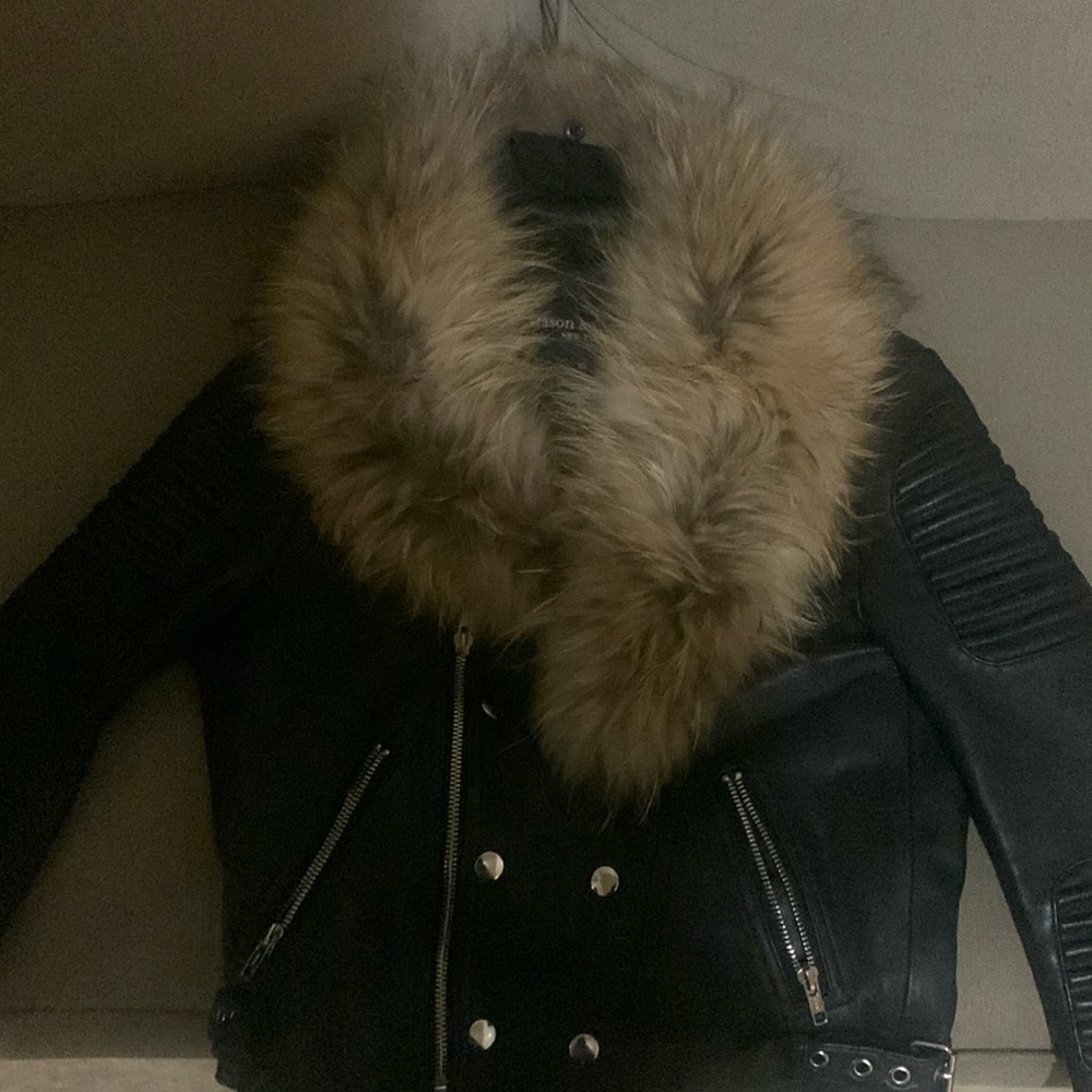 Black motorcycle jacket with detachable real fox fur in brown